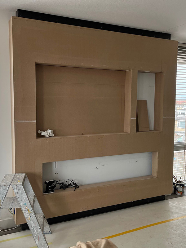 Voor: buitenschilderwerk vóór renovatie door Paul & Lyan Koenders Schilderwerken